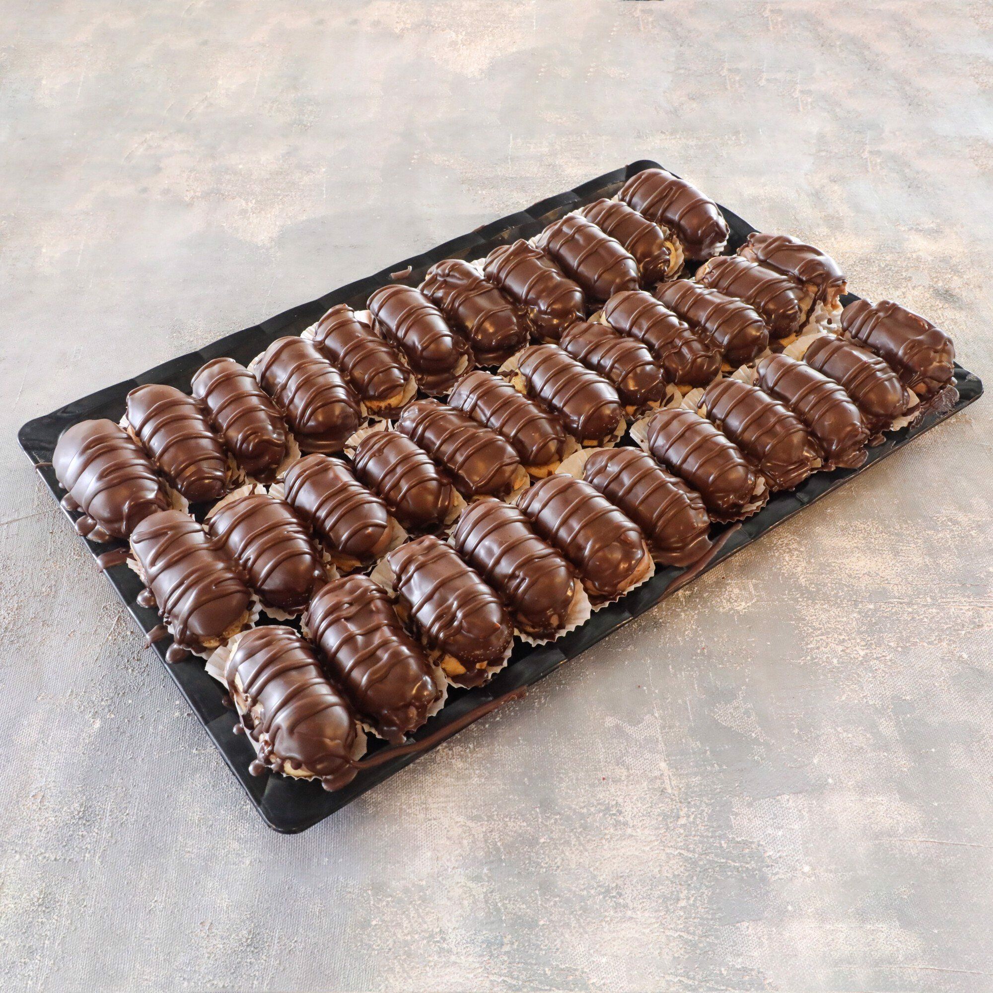 Beyaz Kremalı Çikolatalı Ekler (1 kg)